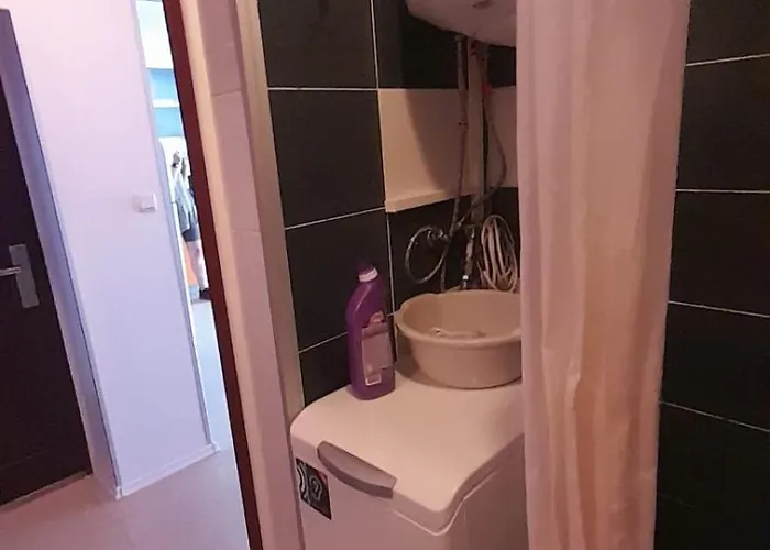 Apartmán 2 Gallery With Poolview